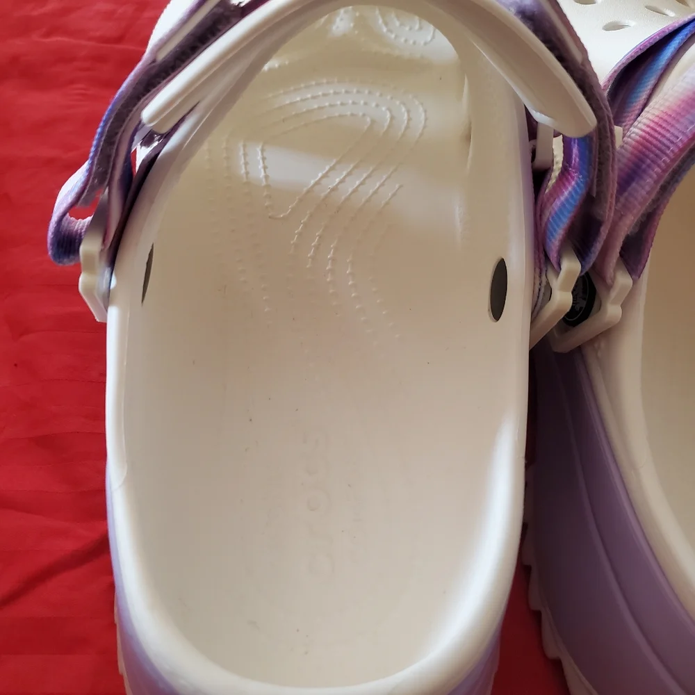 Crocs - Picture 5 of 8